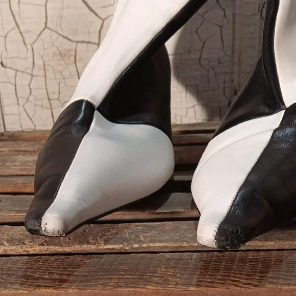 Jeffrey Campbell Bold Black and White Heeled Boots - Picture 6 of 10